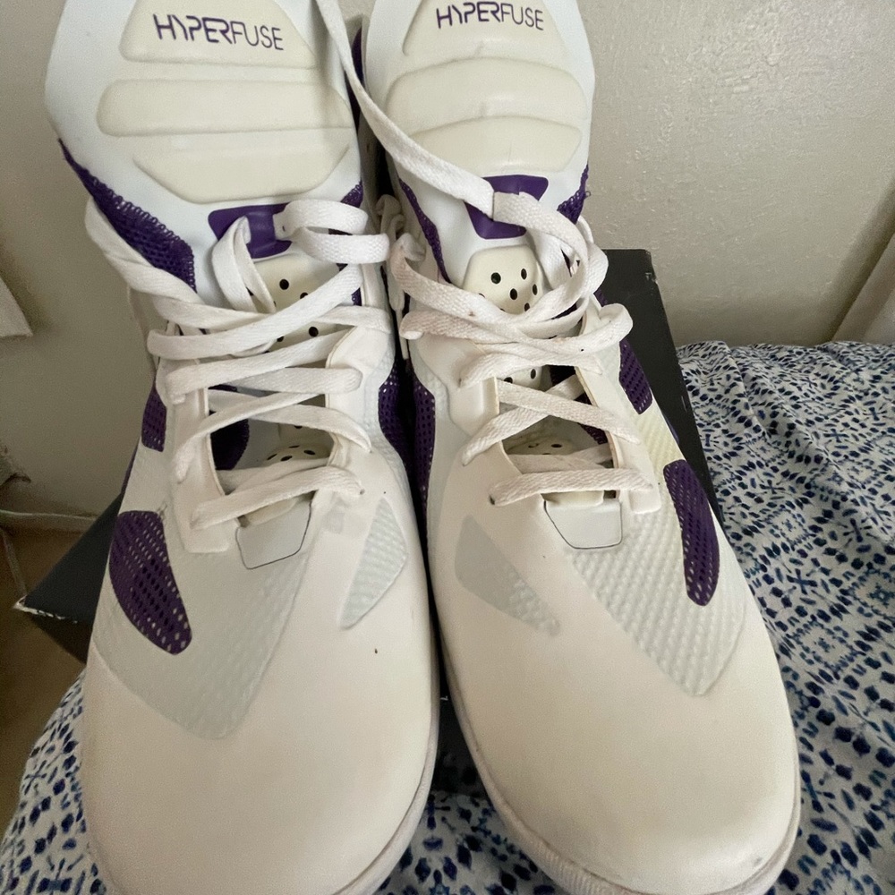 Nike hyperfuse Sz 15 New no box